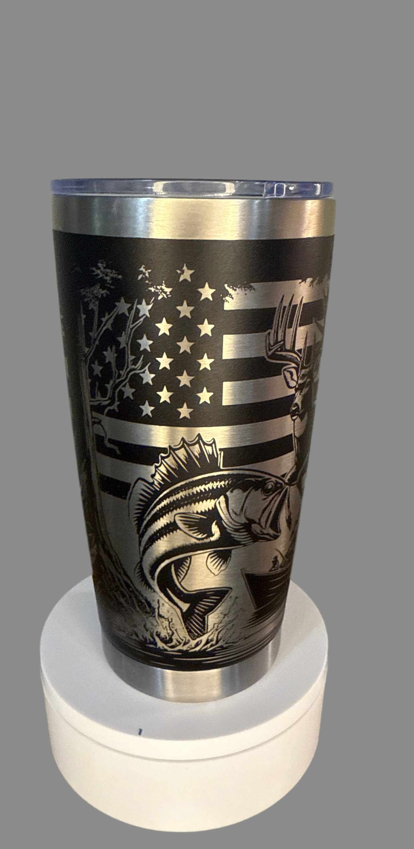 Large mouth bass/ Deer engraved 20oz tumbler